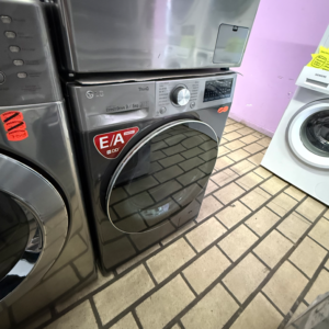 LG (2 en 1) Lave linge séchant Intelligent Direct Drive - 9 kg/ 1400 essorage / Pesée électronique