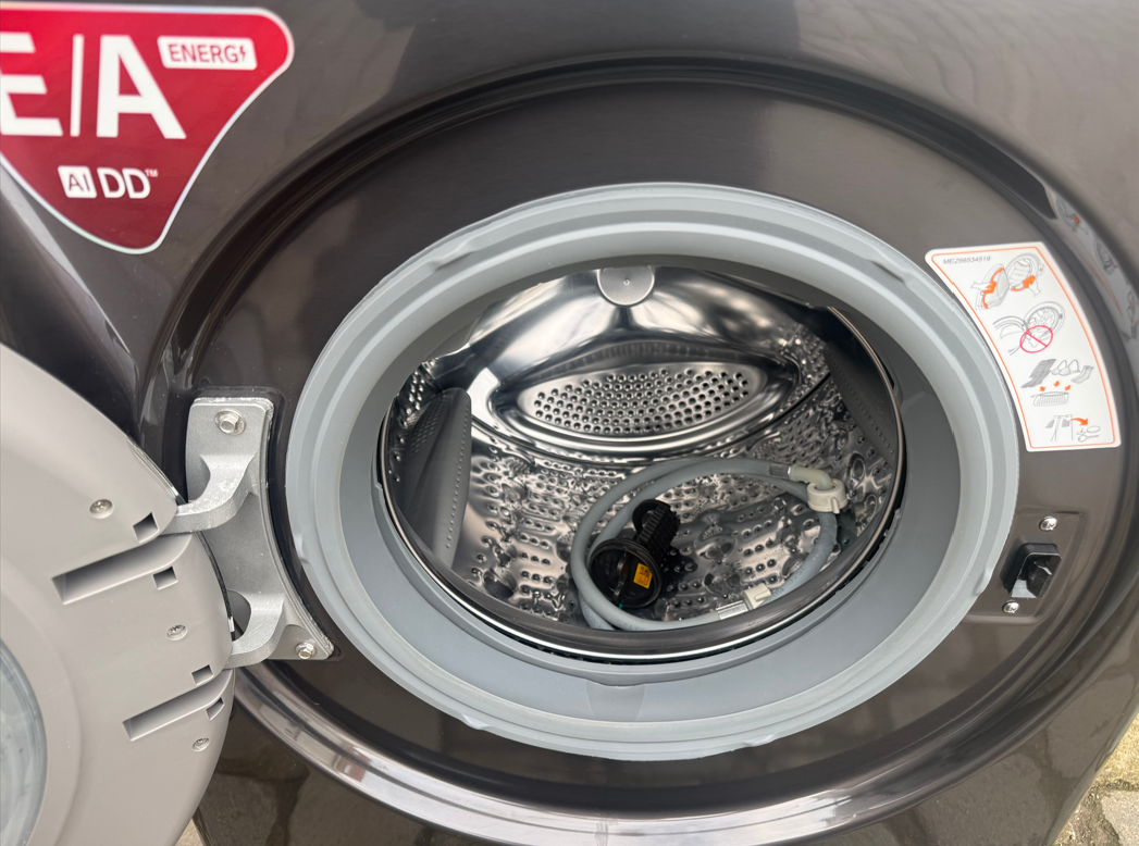 LG (2 en 1) Lave linge séchant Intelligent Direct Drive - 9 kg/ 1400 essorage / Pesée électronique - Image 9