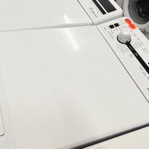 Lave-linge Silence WHIRLPOOL ZEN "6ème Sens" 7 kg./1200 tr/min essorage. Révision complète