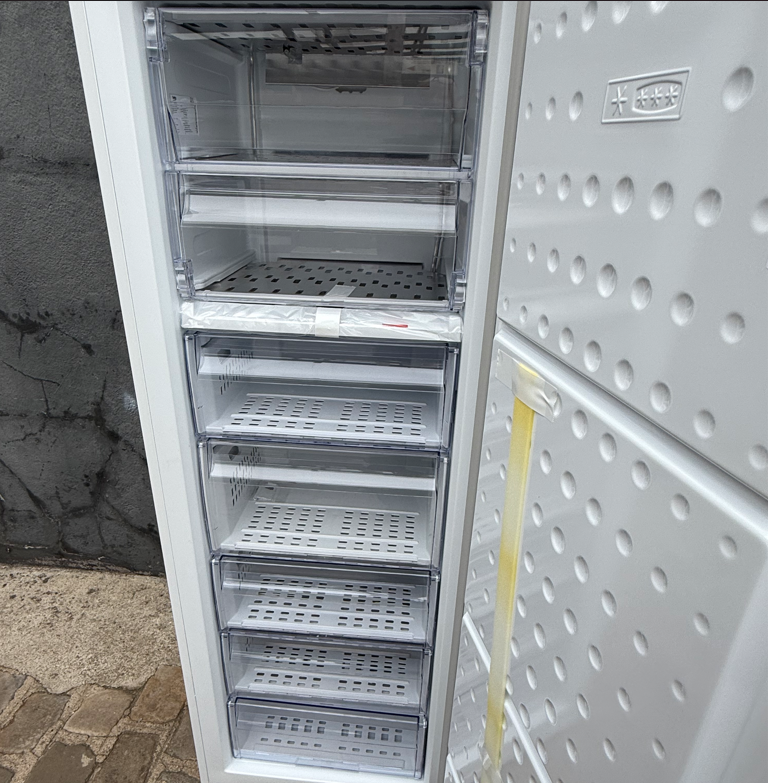 Congélateur armoire BEKO - H. 1,71 cm. /A++ 244 Lit. – Image 6